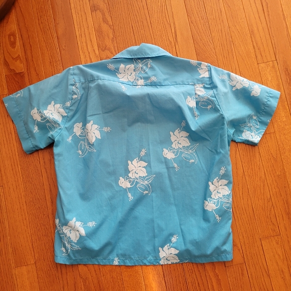 Hawaiian shirt - Picture 7 of 7